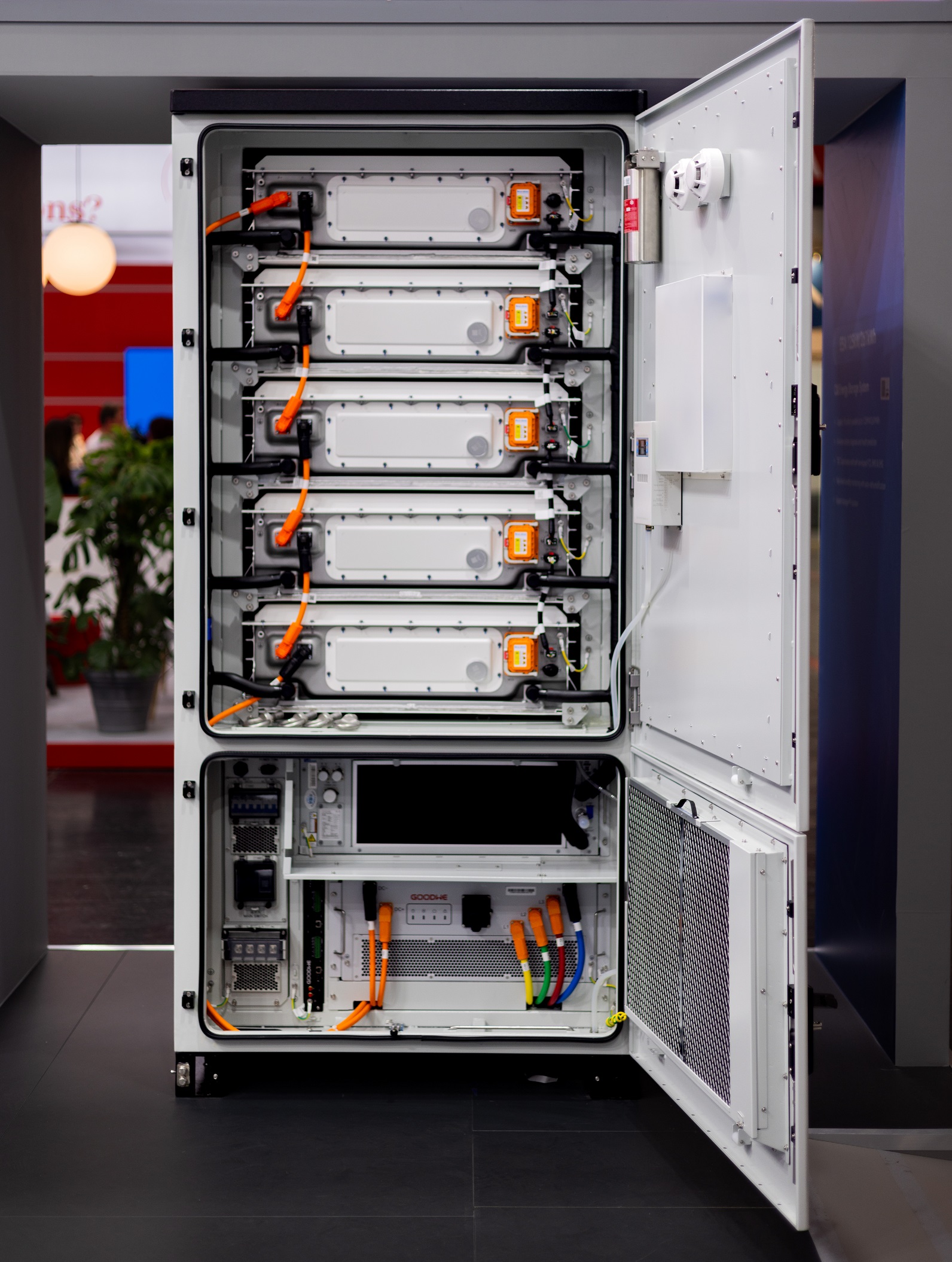ESA 125kW261kW C&I Energy Storage System.jpg